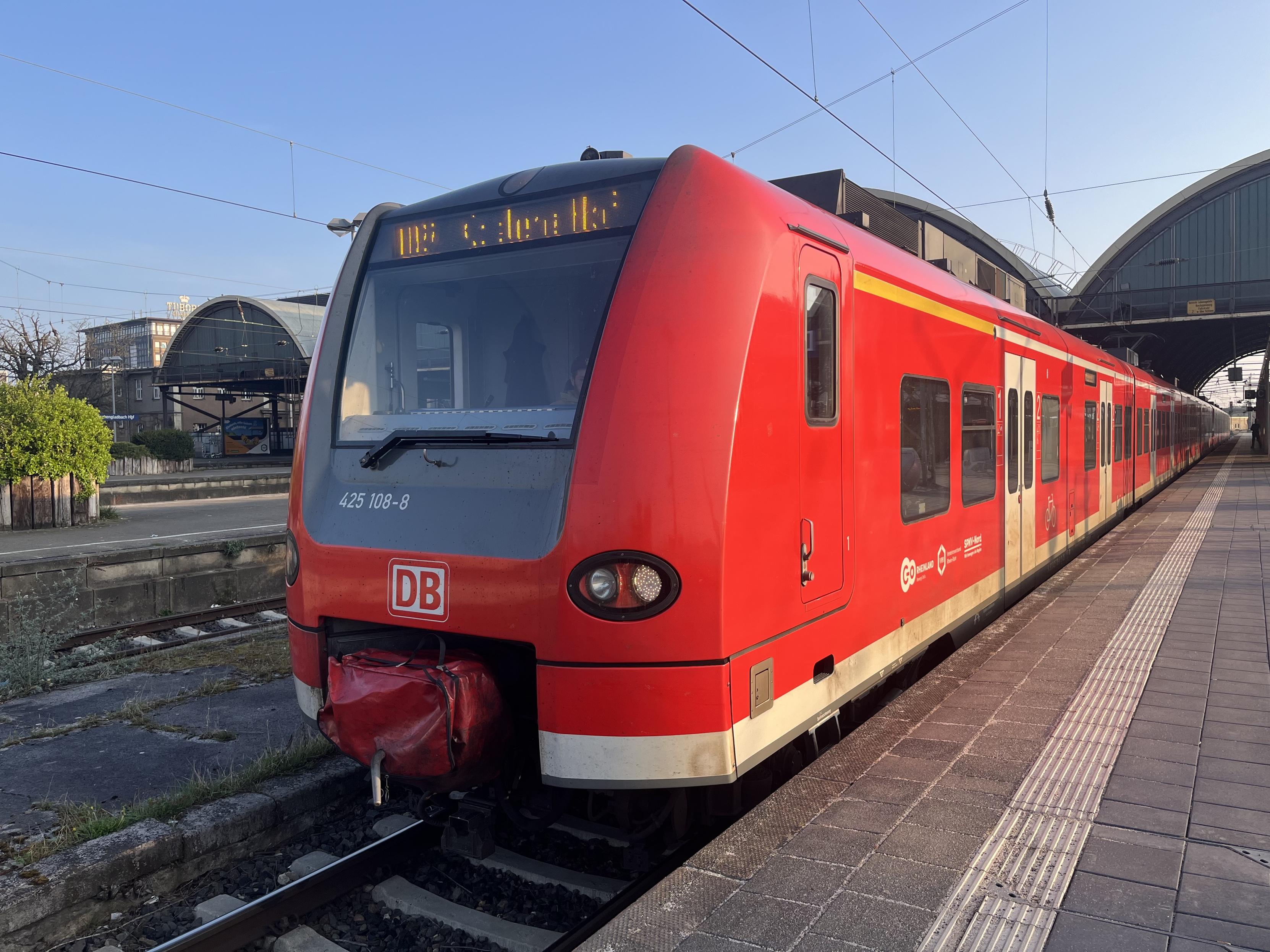 RB 27 at Mรถnchengladbach