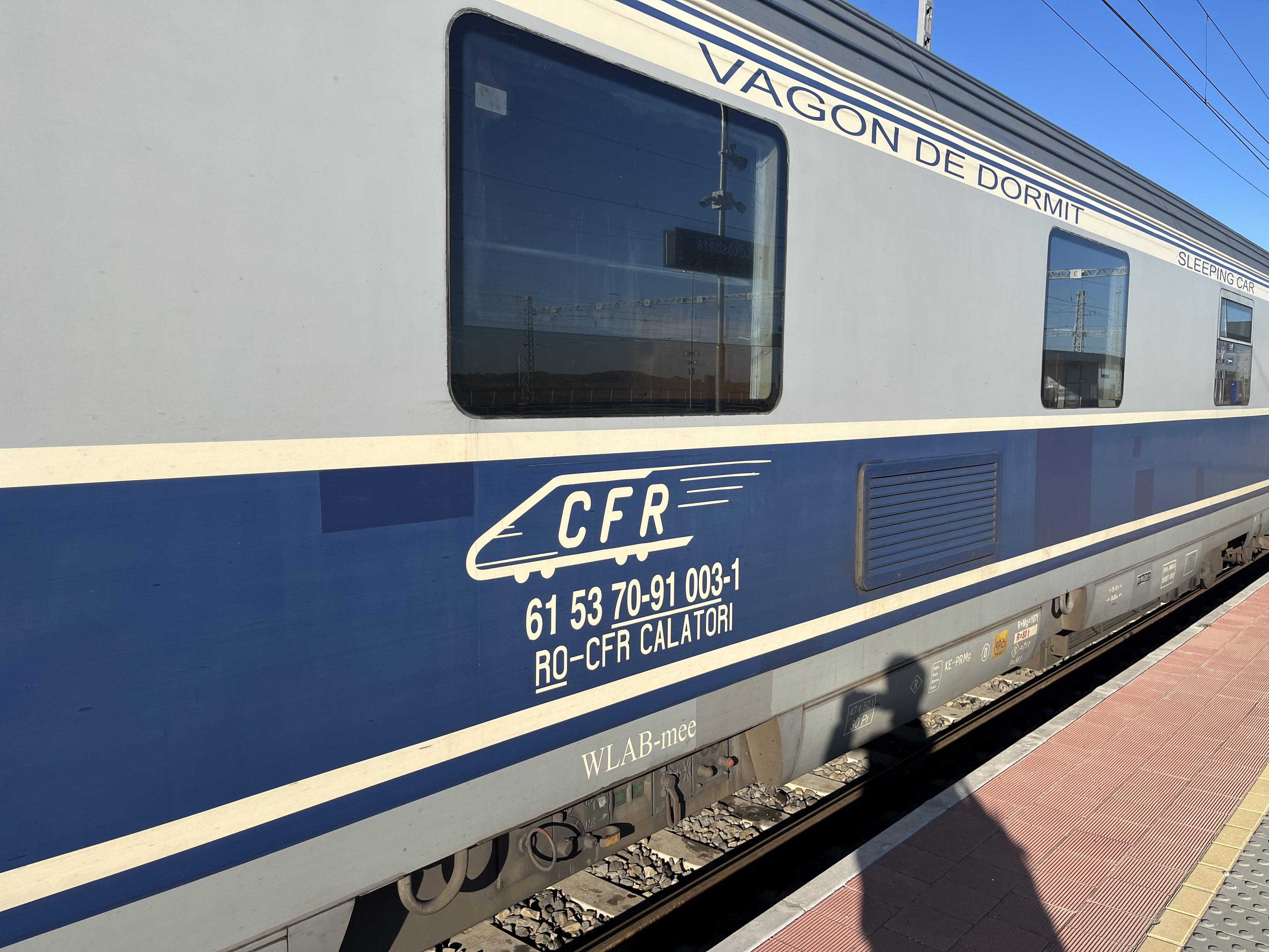 Sleeping car