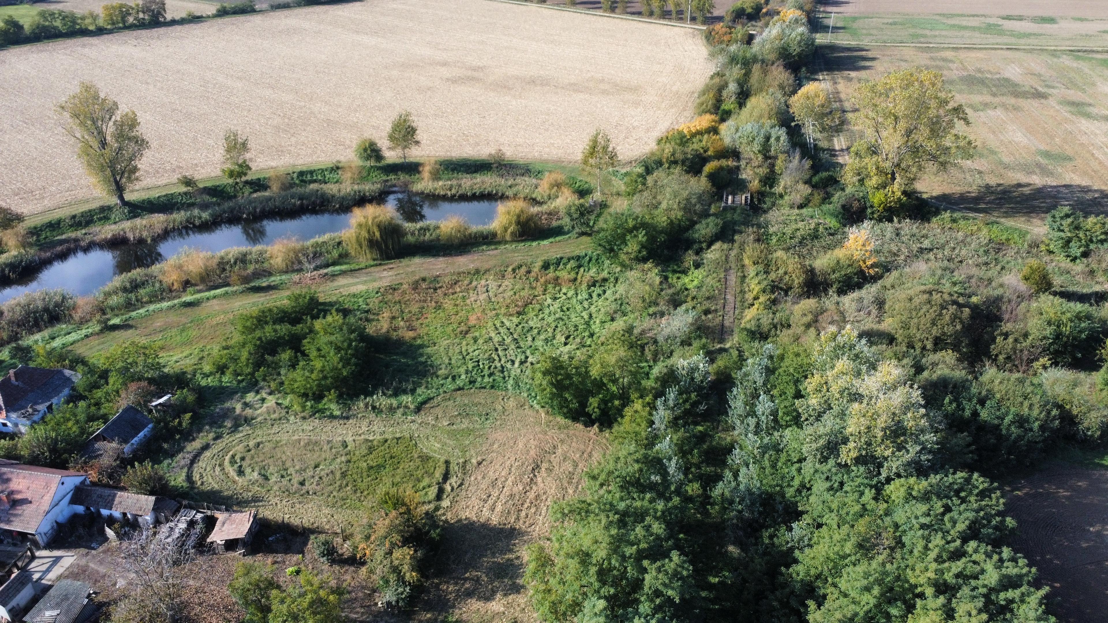 Drone pic. Trees to the right is where the railway once ran.