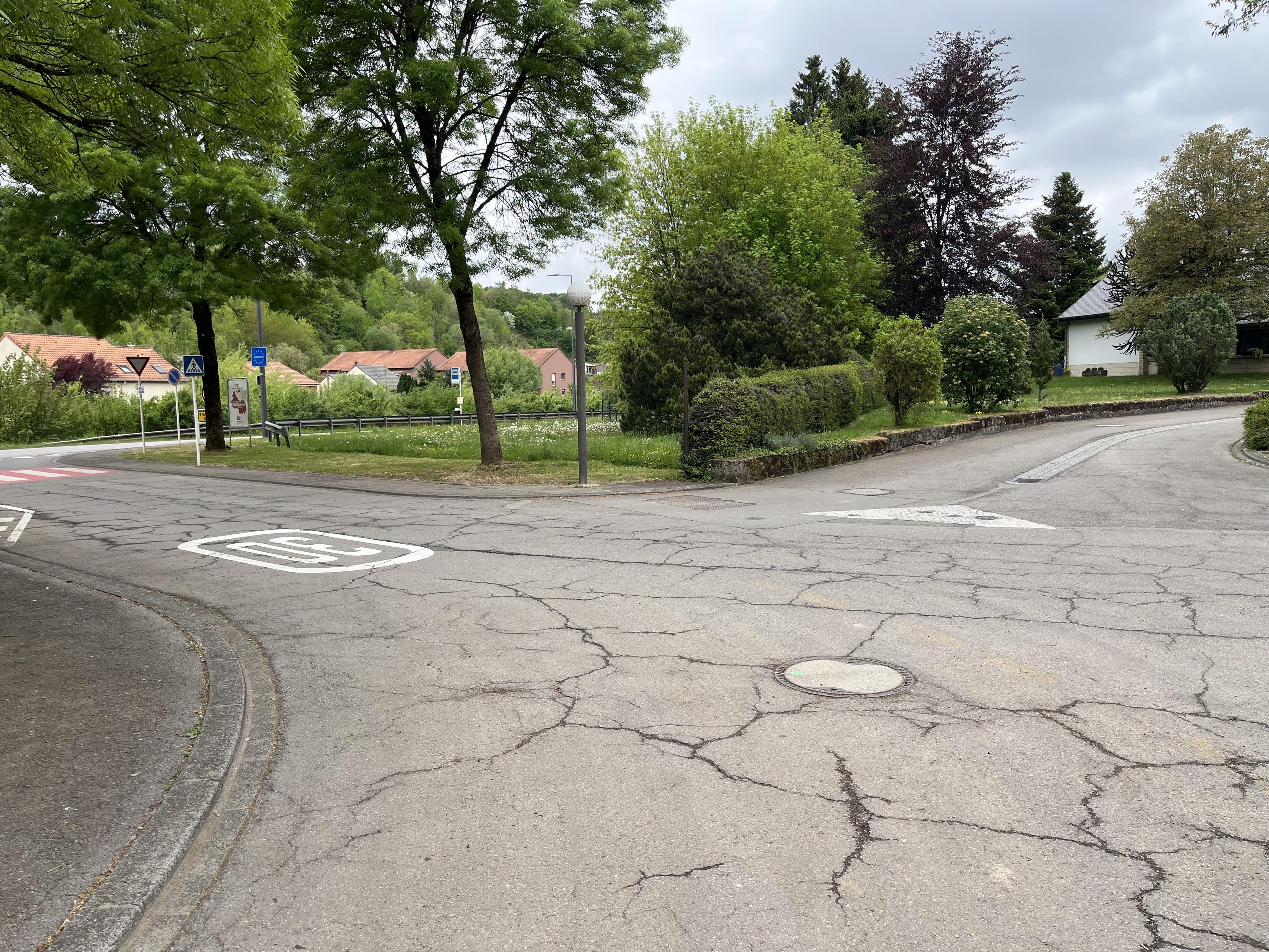 A boring road junction