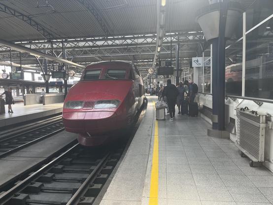 A Thalys at Bruxelles Midi 