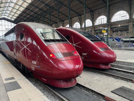 PBKA trains at Paris Nord